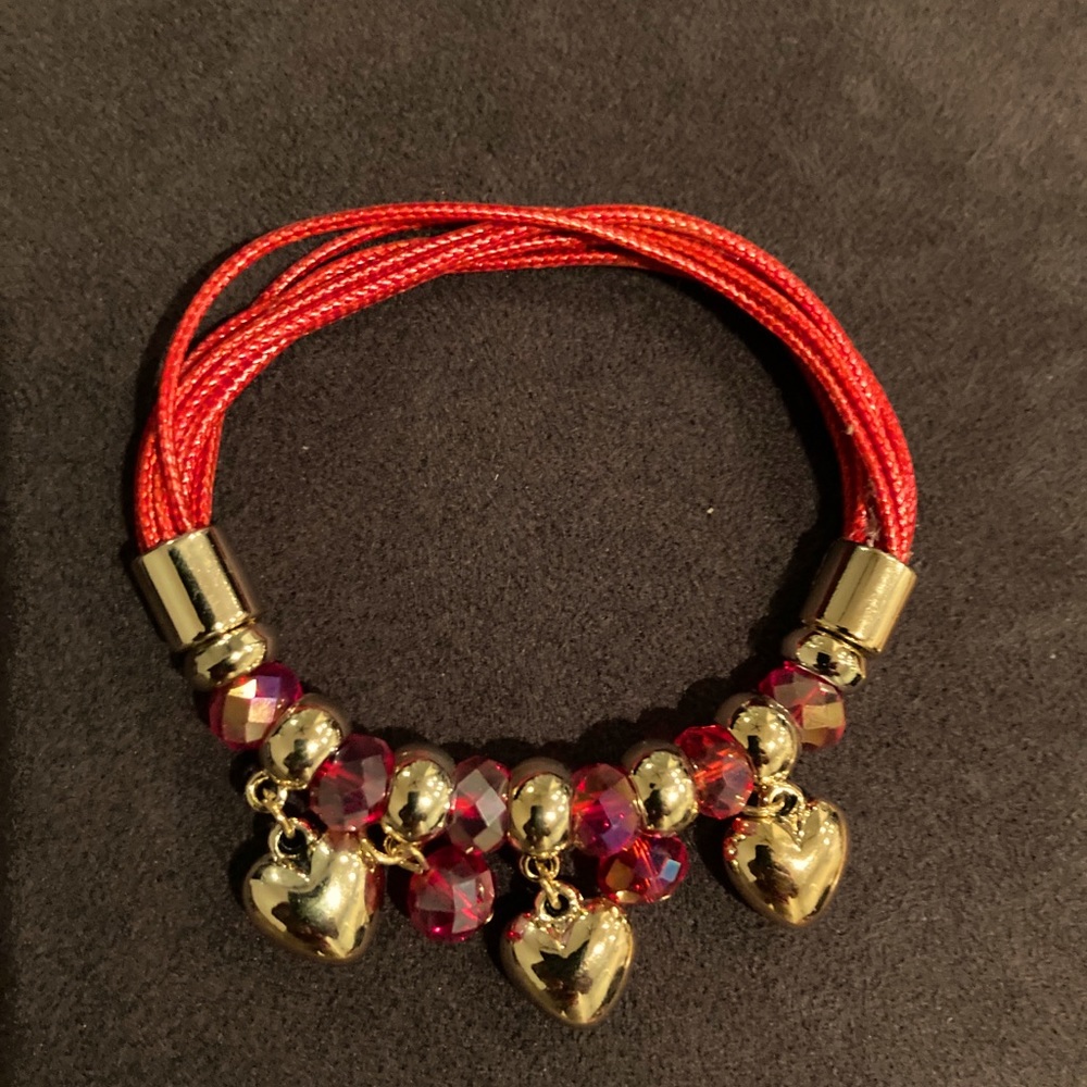 Beaded Charm Bracelet.